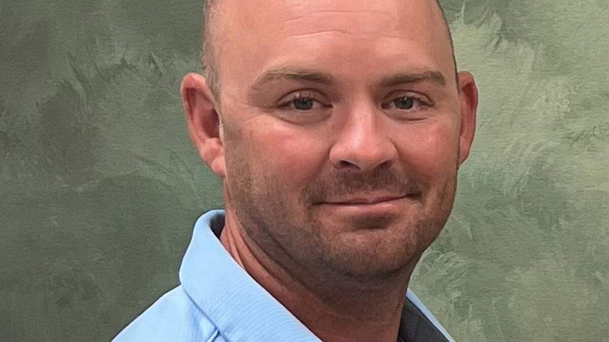 Blake Martin takes over as the new Warrior baseball coach.