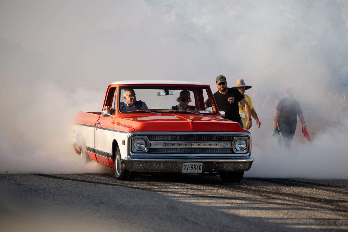 A truck produces smoke as it burns out during Burn ‘Em Up In The Pass on Thursday, Oct. 9, 2025.
