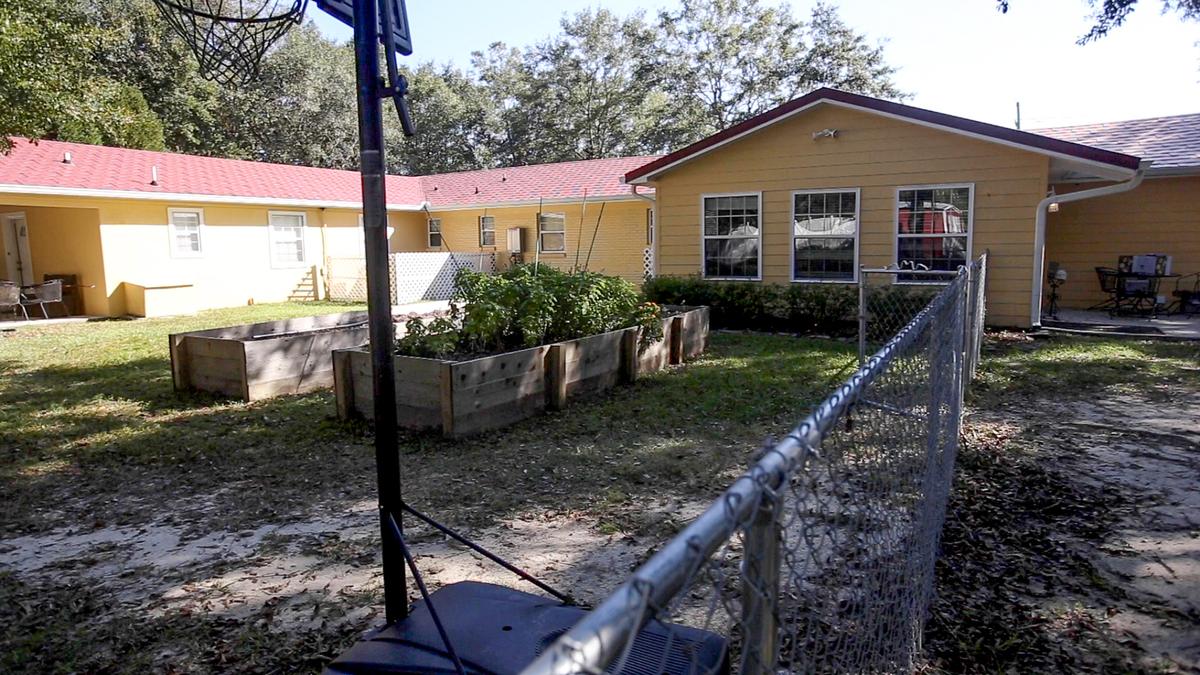 Sue’s Home is a long-term transitional home for women and children. It provides resources for those admitted to be successful in their recovery process.
