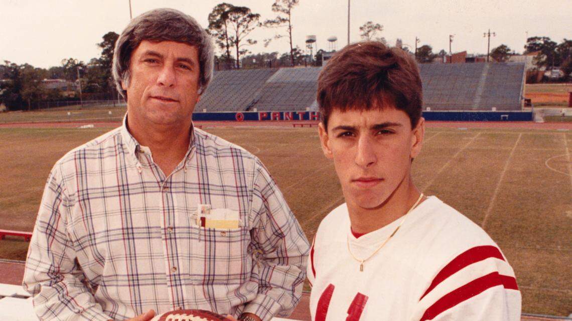 ‘He leaves a tremendous legacy.’ Legendary Pascagoula football coach dies at 77.