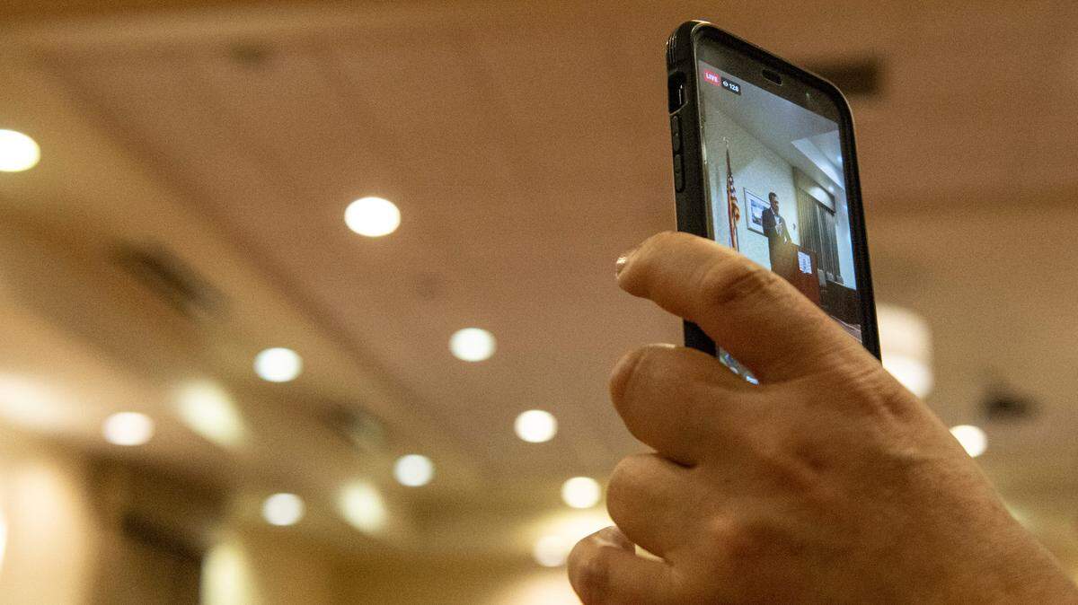 The First Amendment makes filming people in public spaces legal in North Carolina.