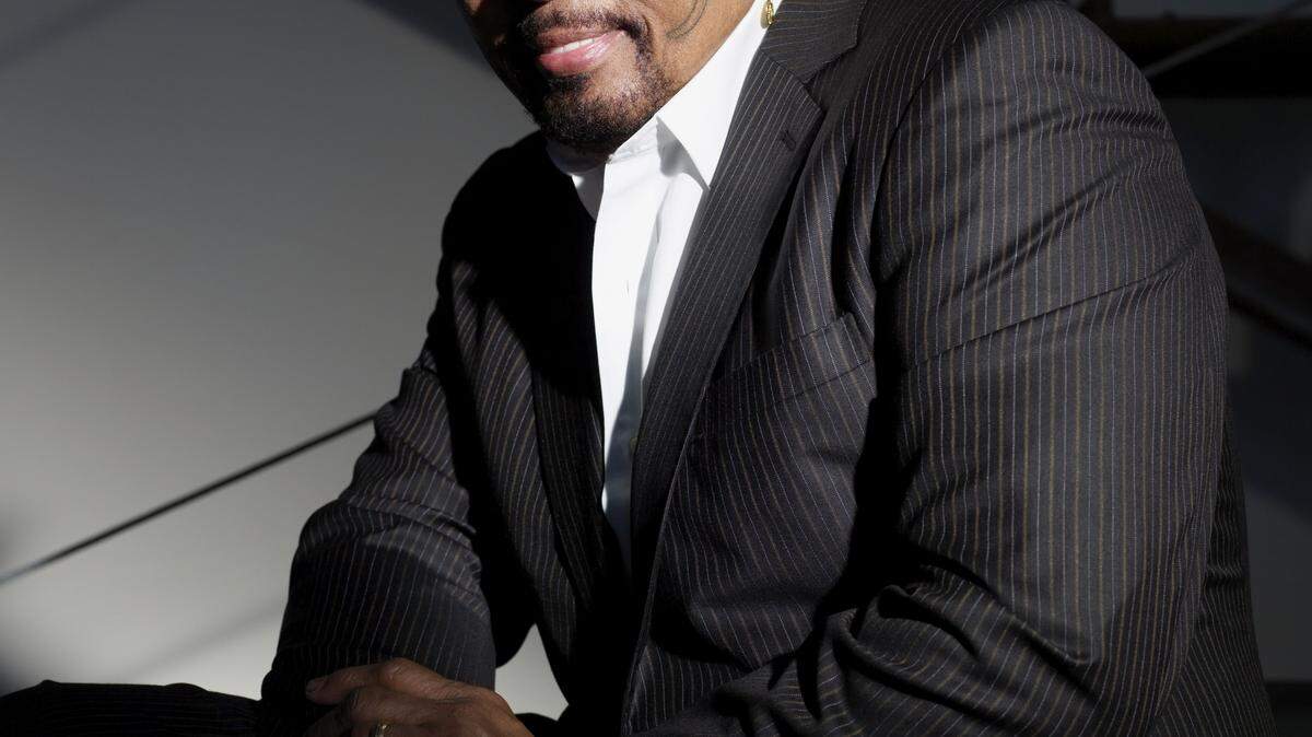 COURTESY GOLDEN NUGGET CASINOAaron Neville