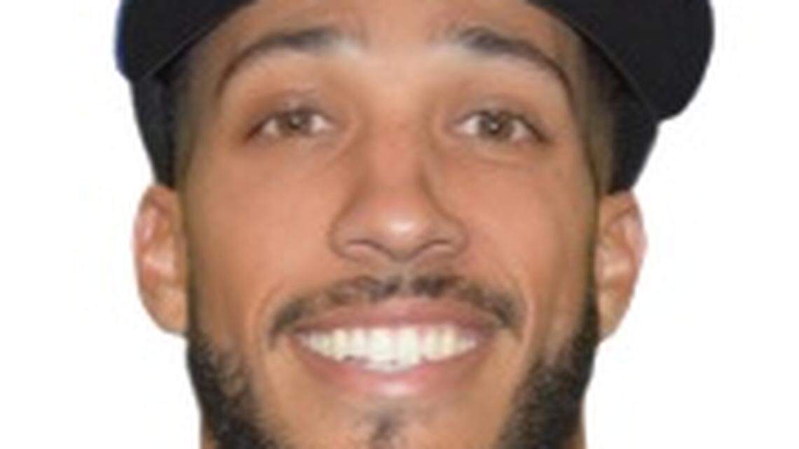 Shuckers win Game 1 over the Blue Wahoos on a walk-off blast