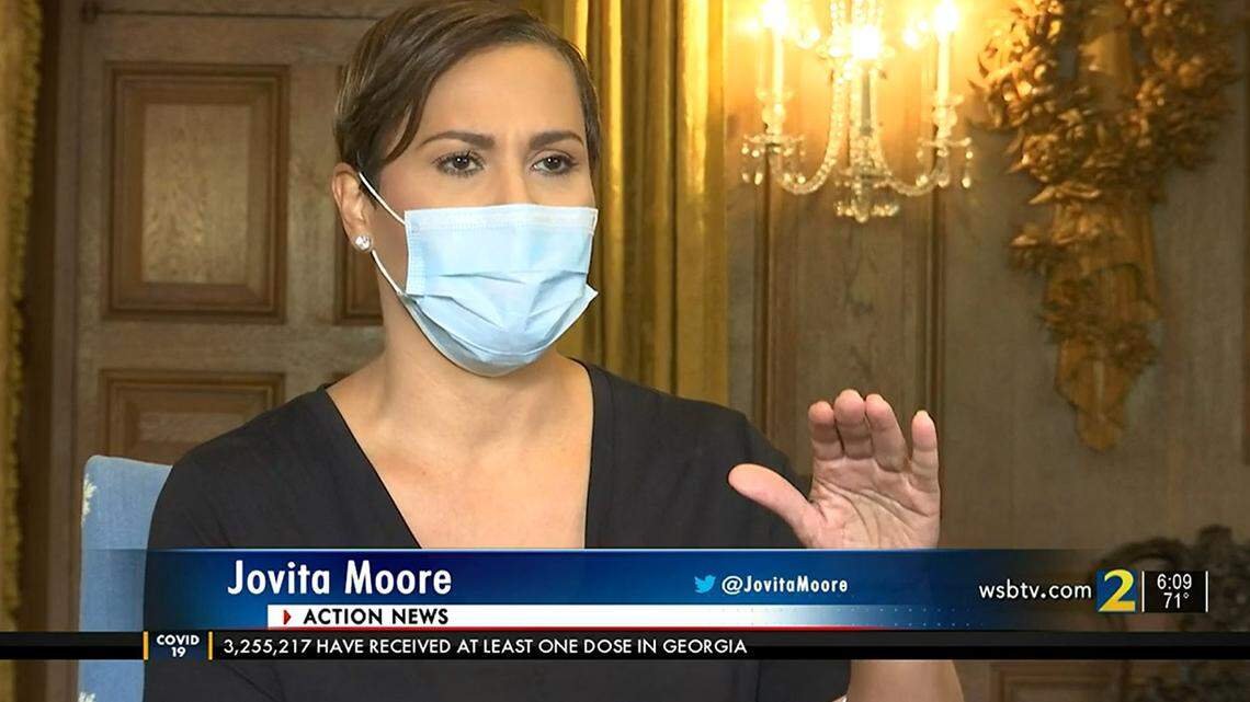 Georgia TV news anchor Jovita Moore revealed she would undergo surgery after doctors found two small tumors on her brain.