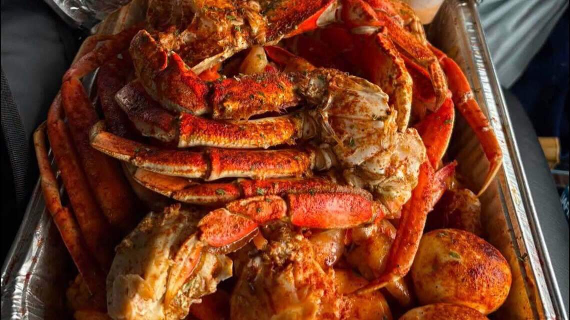 Crab on the go? Mandeville man serving seafood boils on wheels across South MS