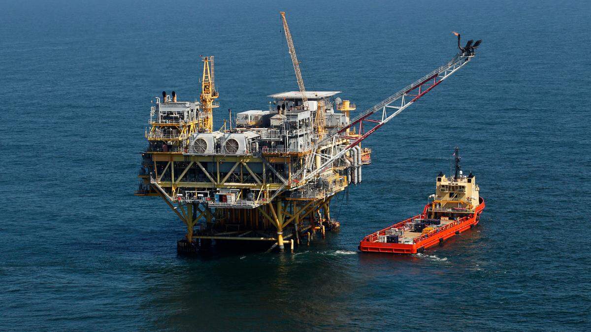 An auction of federal Gulf of Mexico leases for oil and gas drilling was held after a federal appeals court rejected environmentalists arguments against the sale.