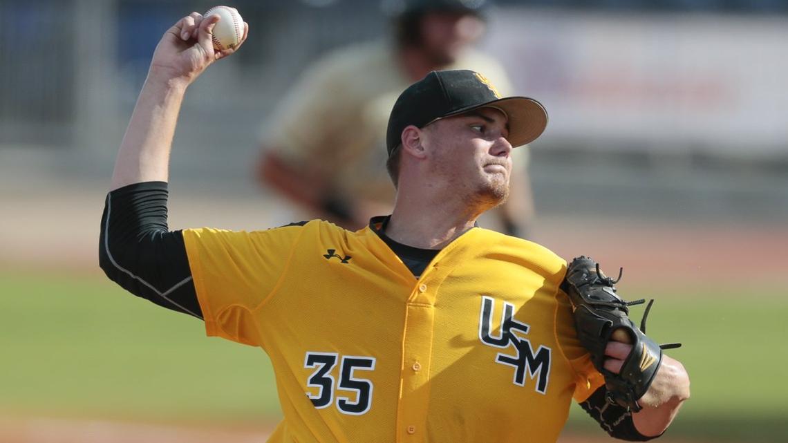 Sterling pitching, clutch hit give Southern Miss a 10th inning win over Mississippi State