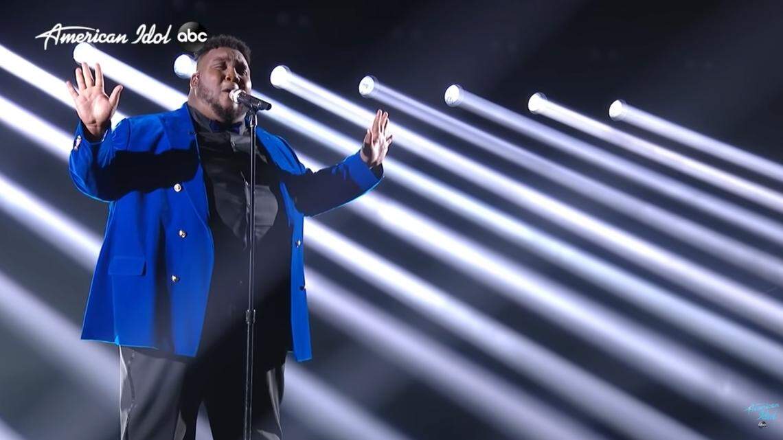 Georgia native Willie Spence has advanced to the Top 9 on “American Idol,” stunning judges with his version of “Stand Up” by Cynthia Erivo.