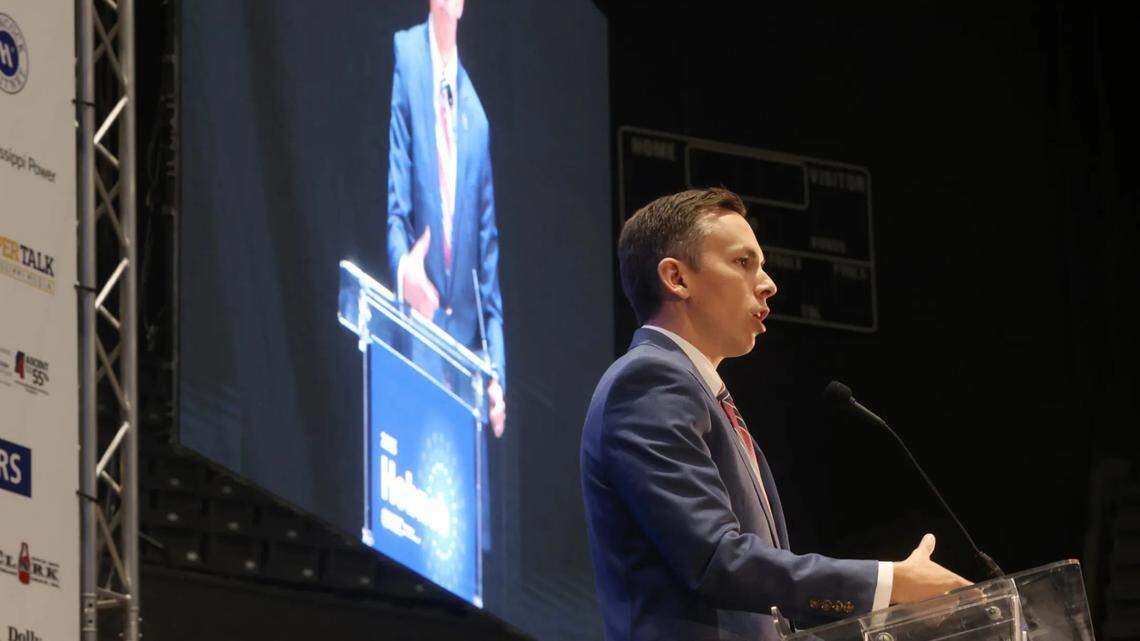 MS auditor wants $250 million cut from state government. ‘Time to take a chainsaw to it’