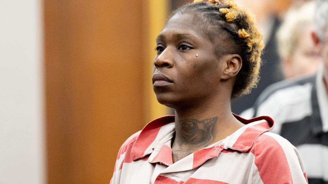 Who is Ayeisha Bowdry? Biloxi rapper has ripped judge, prosecutor, media online
