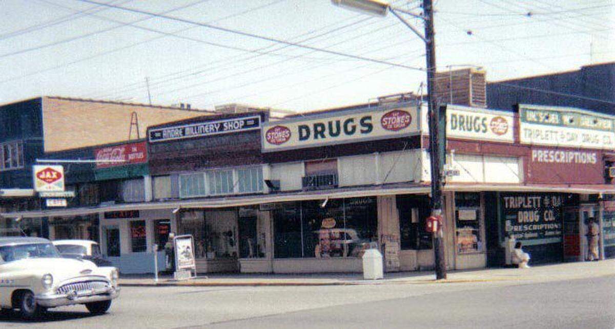 Triplett-Day Drug Store downtown Gulfport in 1955. It soon will be home to The Downtowner.
