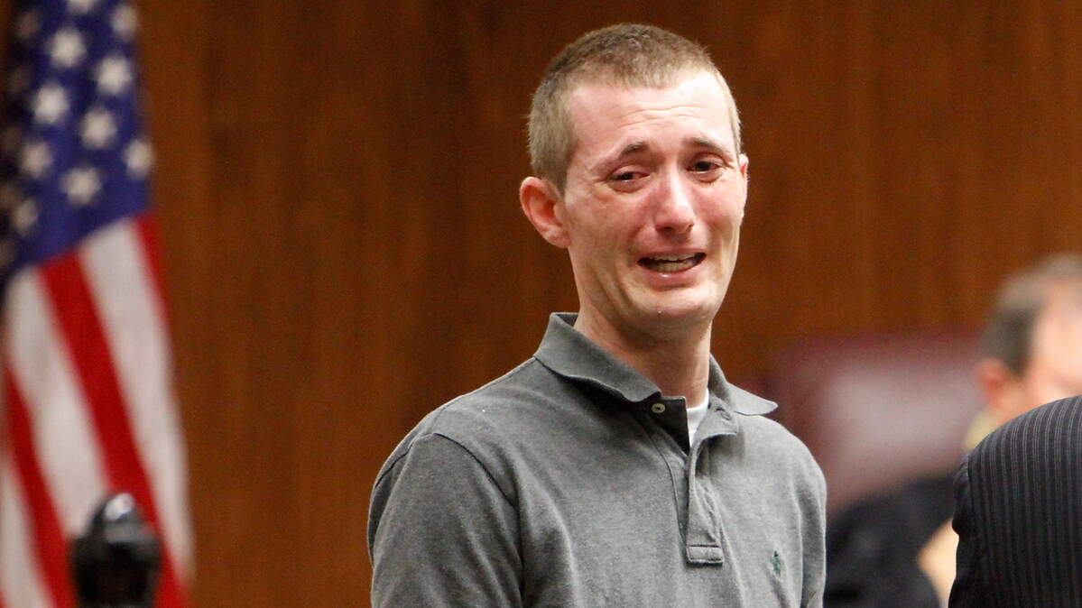 Darrell “D.J.” Blappert, Jr. gives an emotional apology to the family of DeAnna Tucker after changing his plea to guilty for drunken driving that resulted in a crash that killed the Tucker in March of 2011. Blappert was sentenced this afternoon to 25 years in prison with 7 suspended.