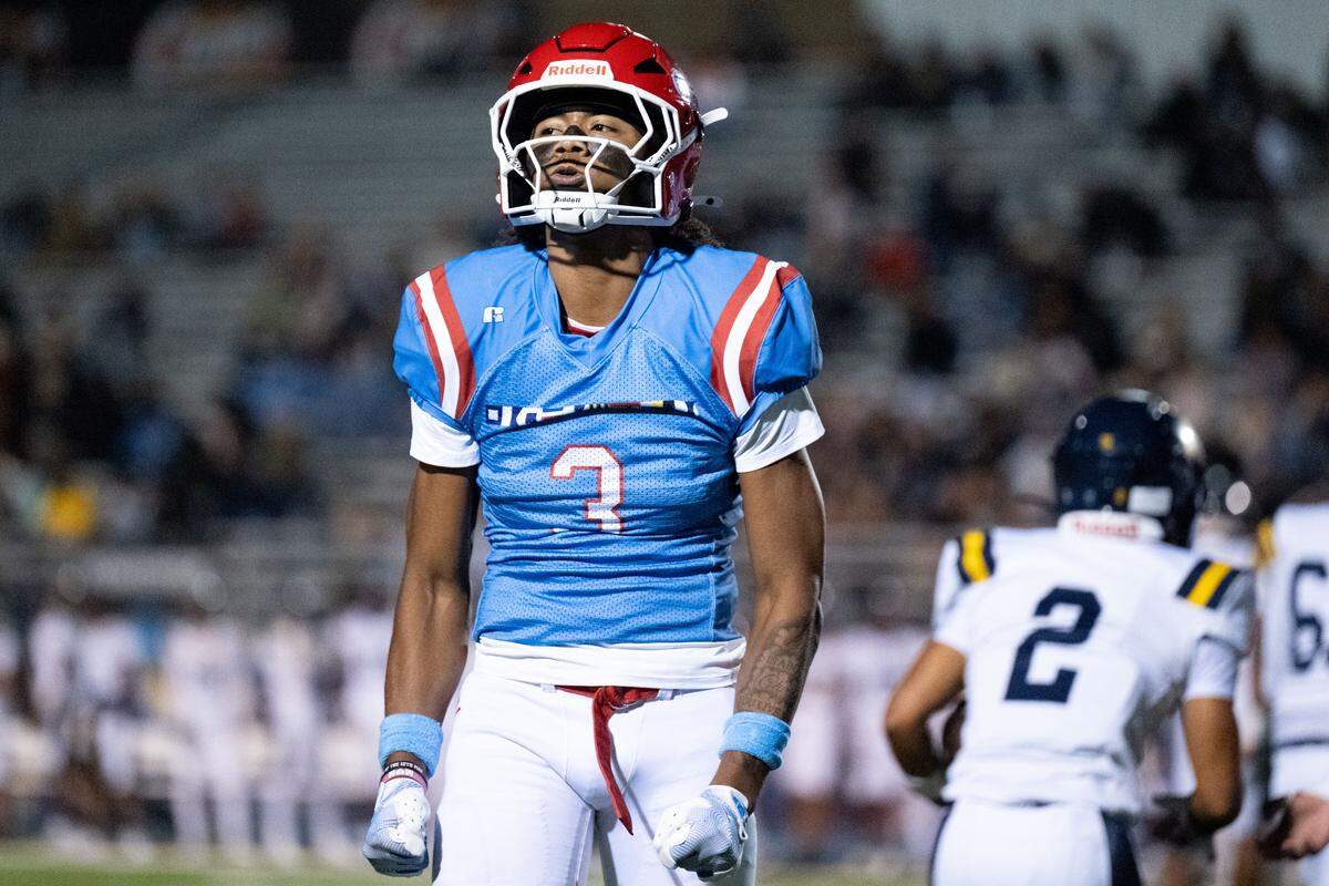 Pascagoula safety Tylan Wilson (3) celebrates a tackle during a football game at Pascagoula High School on Thursday, Nov. 6, 2025.