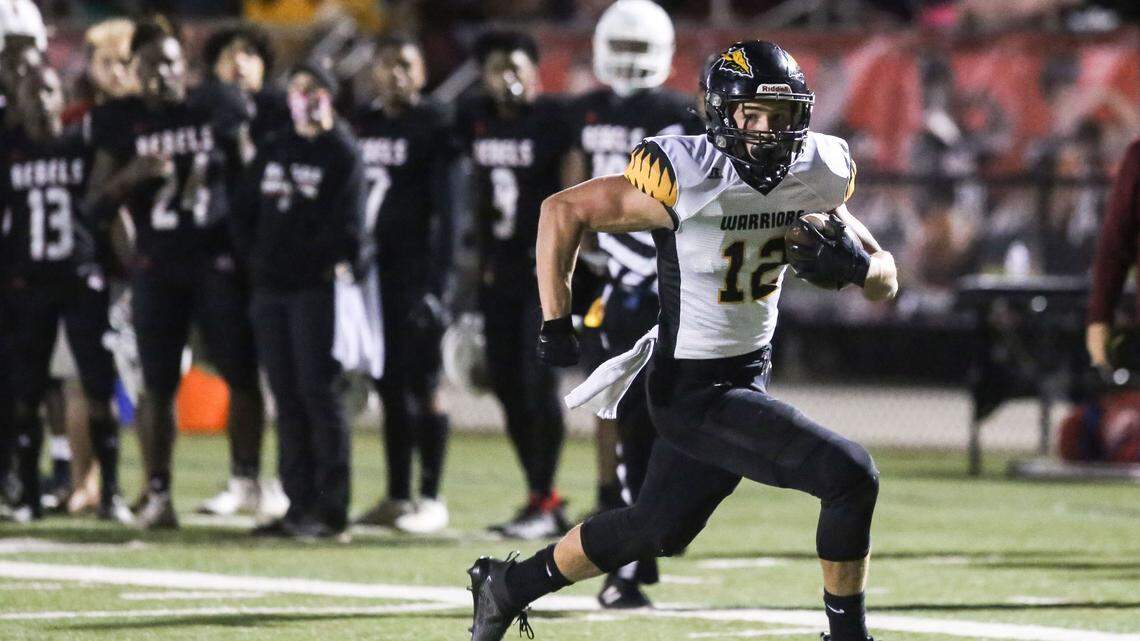 ‘He loves us.’ D’Iberville claims region title with emotional win at Harrison Central.