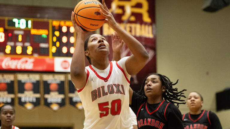 MS Coast 5-star hoops talent Zaniya Johnson chooses South Carolina over LSU