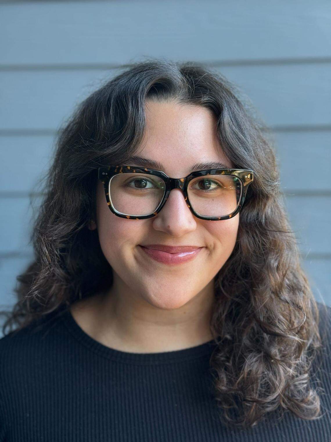 Profile Image of Emily Broyles