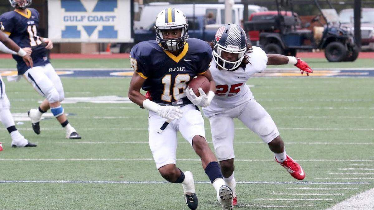 COURTESY MISSISSIPPI GULF COAST COMMUNITY COLLEGE 
 Receiver Jonathan Nance has verbally committed to Arkansas.