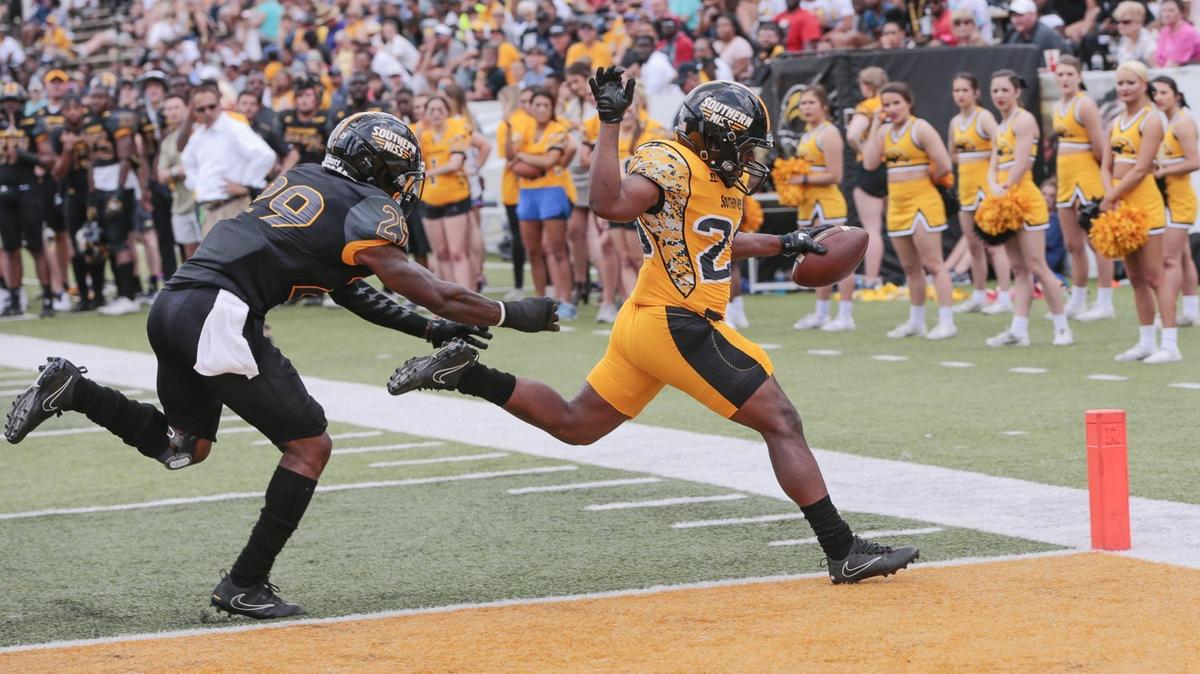 Running back T'Rod Daniels runs for a touchdown during the 2018 Southern MIss Spring Football Game at Roberts Stadium Saturday in Hattiesburg.