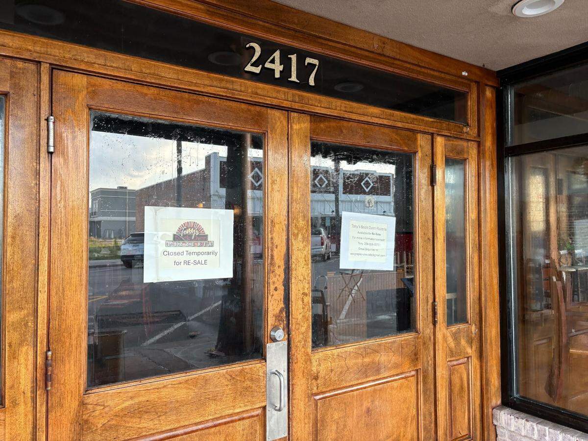 Signs on the front door of Tony’s Brick Oven Pizzeria in downtown Gulfport say the business is closed temporarily and available for resale. The neighboring Sea Grapes Wine Cafe also is closed. The businesses now have new owners.