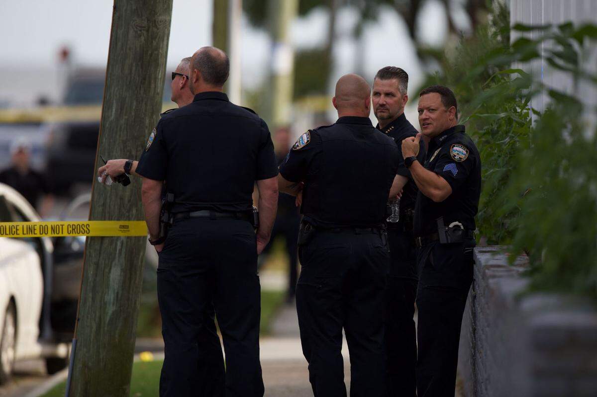 Gulfport police investigate a shooting Tuesday at U.S. 90 and Hewes Avenue.