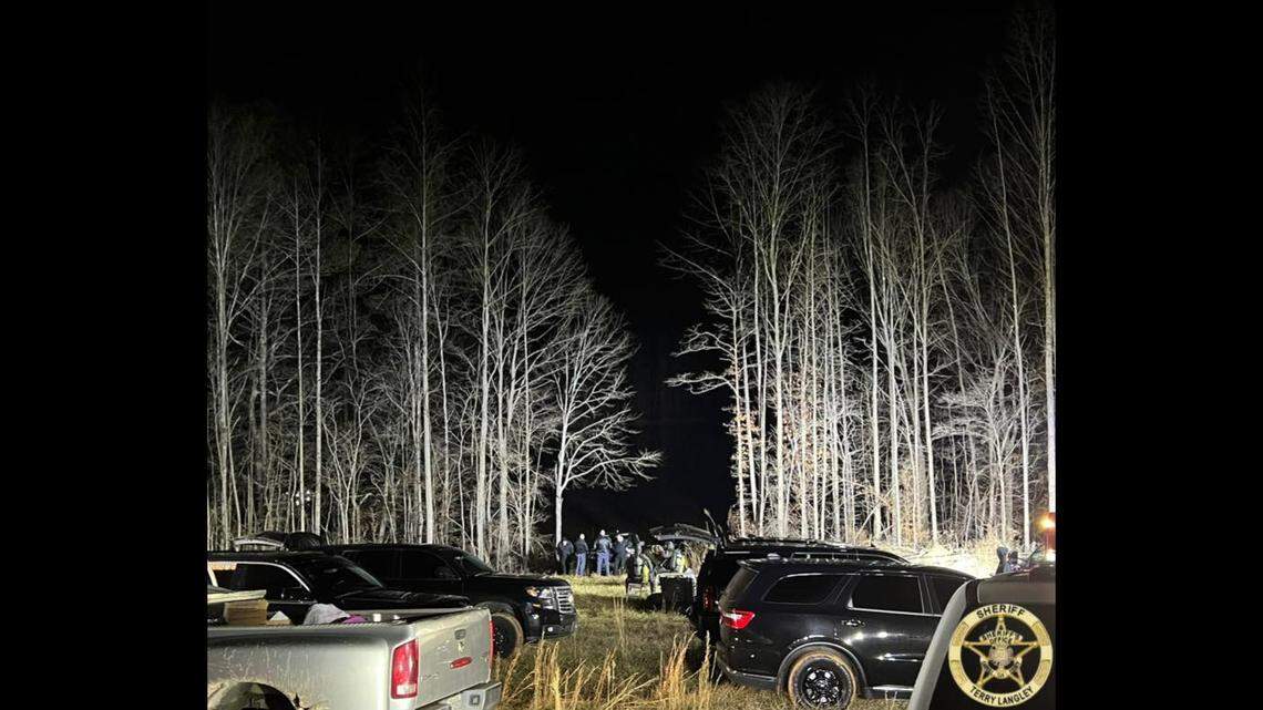 A teen drowned after his kayak overturned on a private lake in Bowdon, Georgia, on Jan. 10, according to sheriff’s office officials.