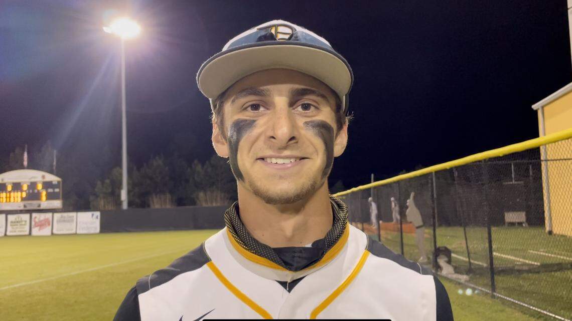 ‘That boy hits bombs.’ D’Iberville baseball’s MSU commit flashes big power in Game 1 win