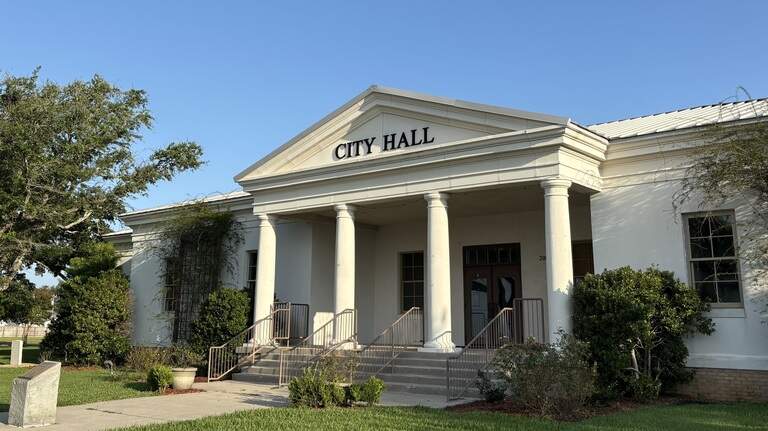 MS Coast city employee fired for reporting alderman’s ‘misbehavior,’ lawsuit says