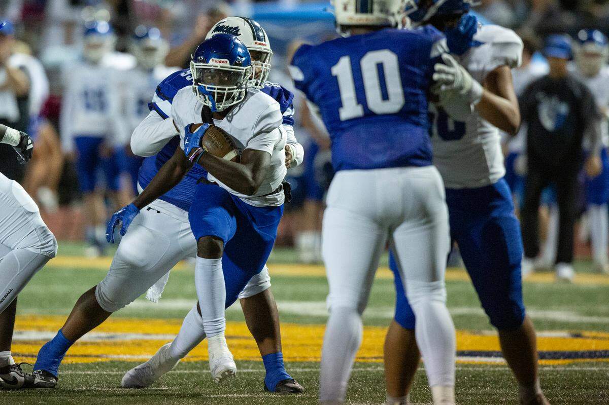 Vancleave’s Daylan Moore runs the ball down the field during a game between Stone County and Vancleave at MGCCC in Perkinston on Friday, Oct. 18, 2024.