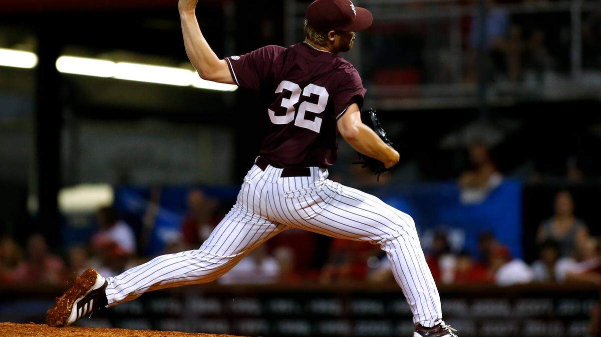 JONATHAN BACHMAN/ASSOCIATED PRESS 
 Mississippi State pitcher Vance Tatum and the rest of the Bulldogs will travel to Florida this weekend.