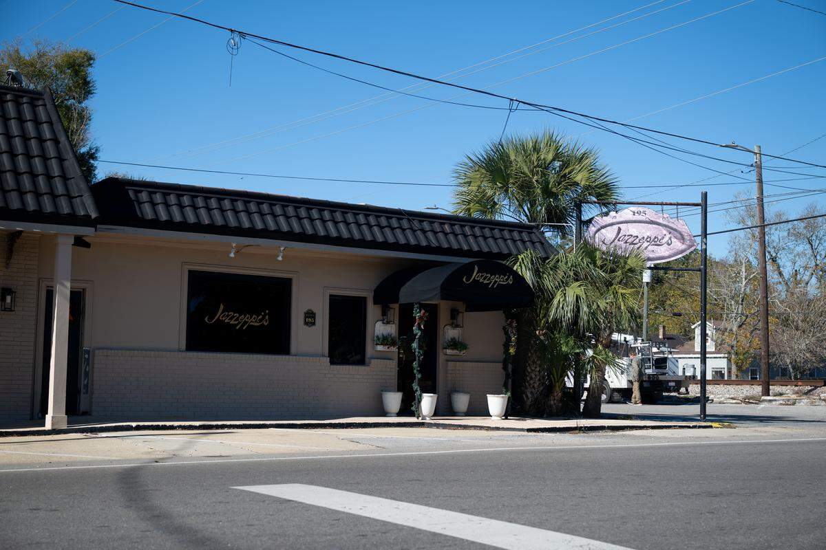 Jazzeppi’s restaurant in Biloxi has served Italian, steaks and seafood for 30 years.
