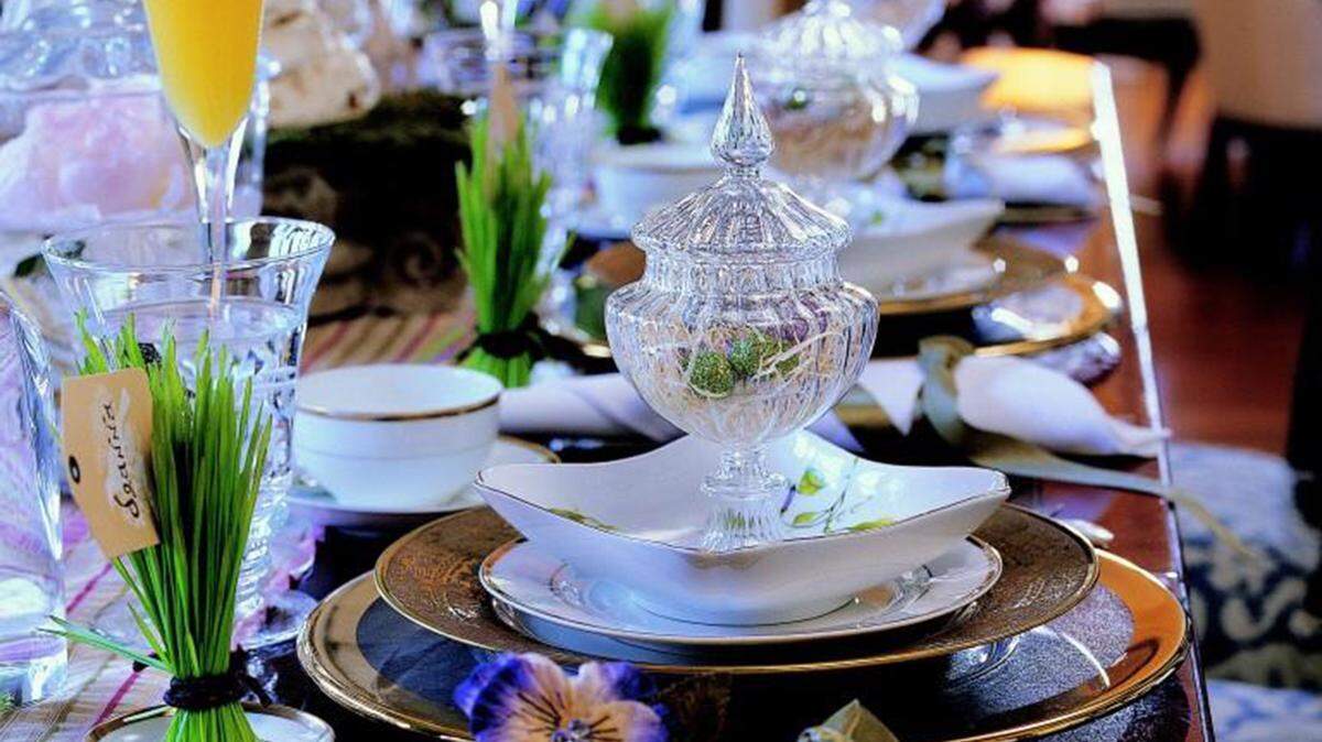 TNSIf you have a bit more time and want to knock your Easter table design out of the park, here's some inspiration.