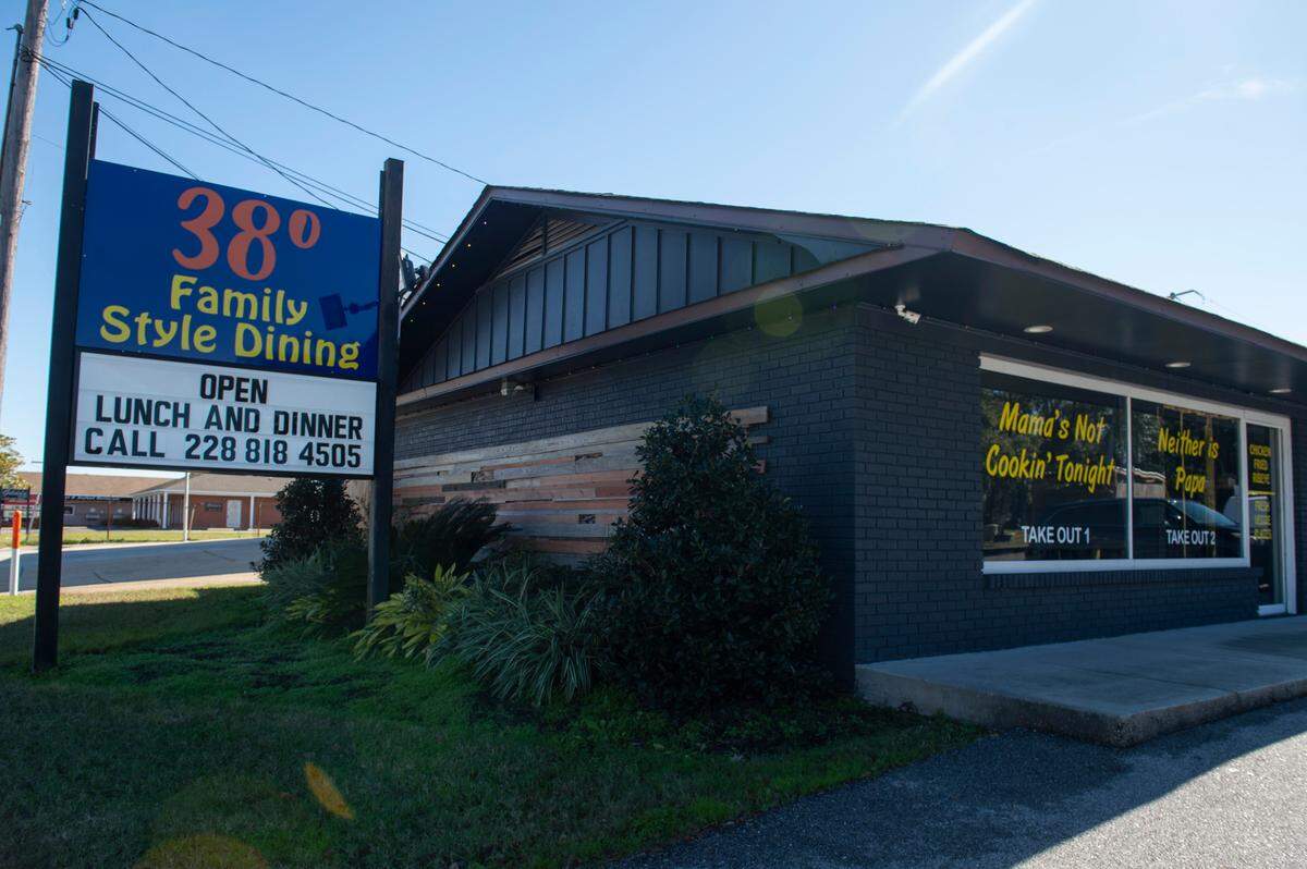 38 Degrees Family Style Dining is now open on U.S. 90 in Ocean Springs.