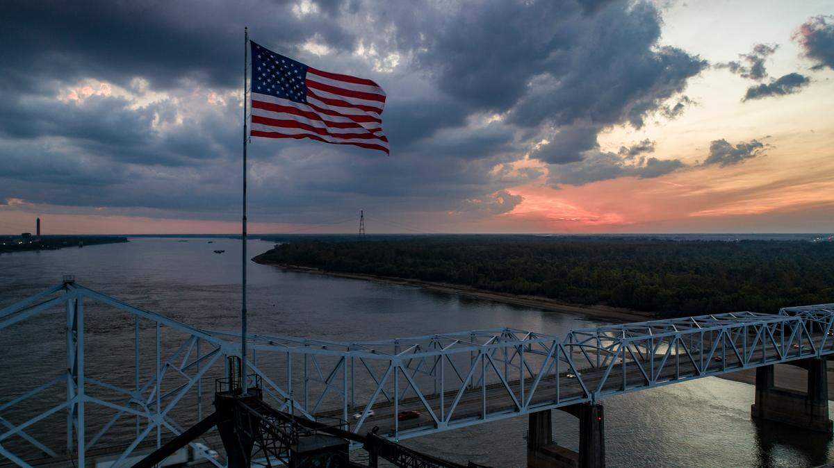 Mississippi’s population grew slightly over the last year, according to Census data.