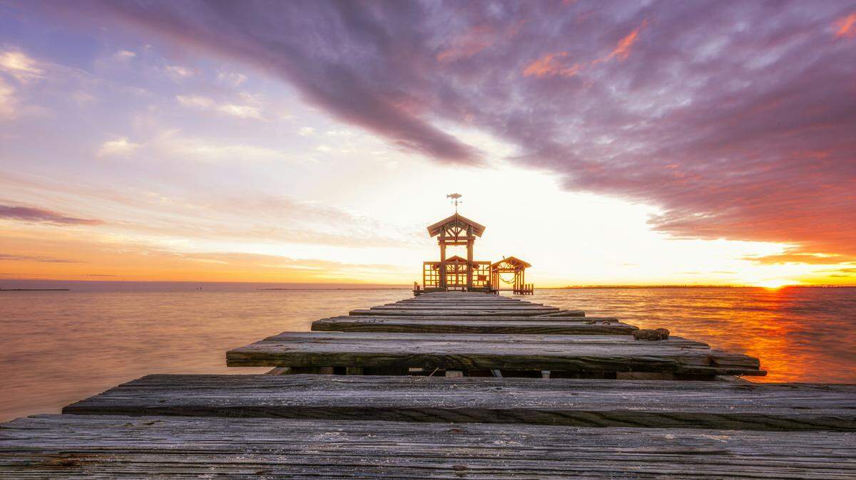 Two Mississippi towns are among the places along the Gulf Coast with slower lifestyles, according to a WorldAtlas report.