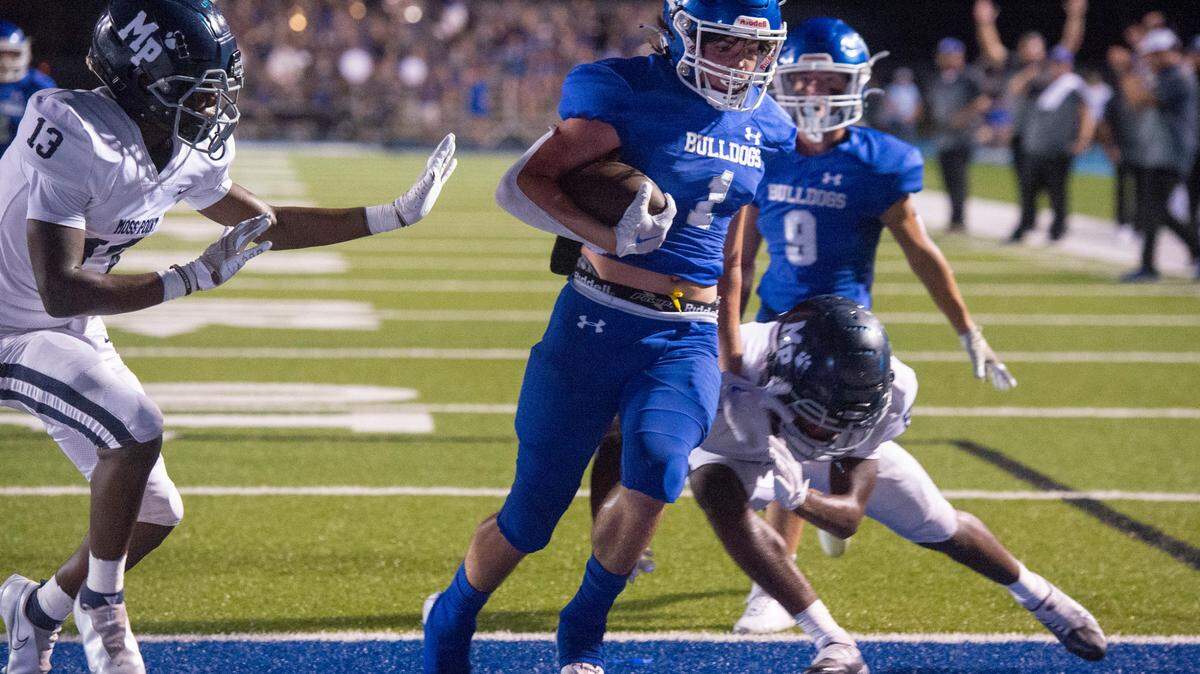 Vancleave’s John Peterson (1) scores a touchdown during a game against Moss Point at Vancleave Football Stadium in Vancleave on Friday, Sept. 9, 2022.