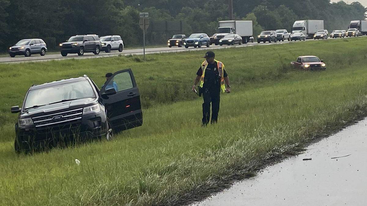 Mississippi Highway Patrol and the D’Iberville Police Department responded to an accident on I-10 involving a semi truck and four passenger vehicles, one of which was hauling motorcycles on Thursday, June 9, 2022.