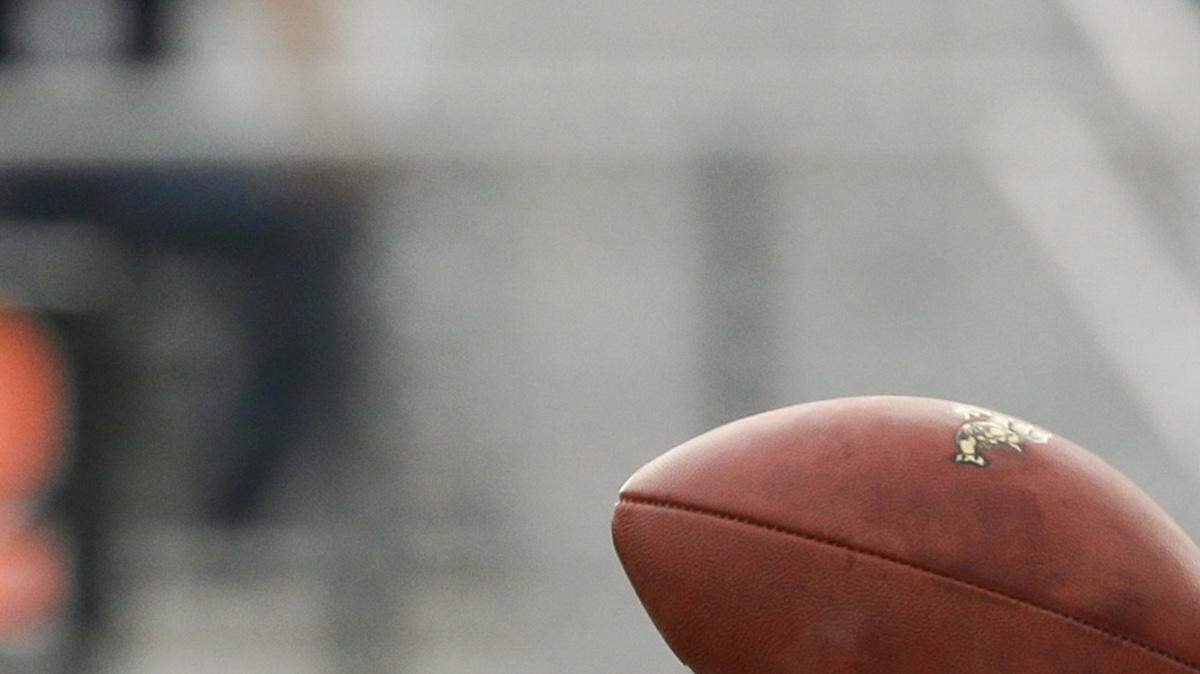 Florida International quarterback Alex McGough (12) throws a pass against Central Florida on Sept. 3  in Orlando, Fla.