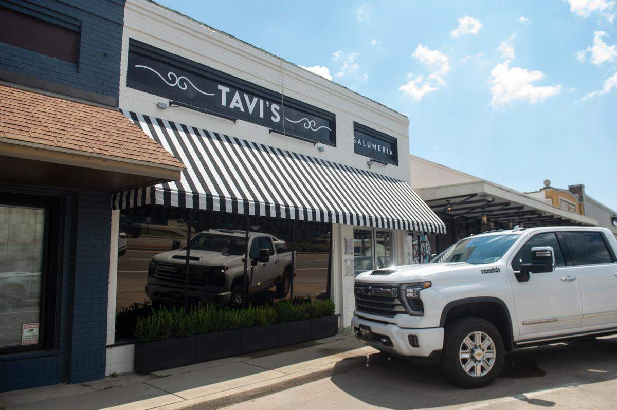 Tavi’s Salumeria opens Tuesday in Gulfport and will start with a dozen European sandwiches and expand from there.