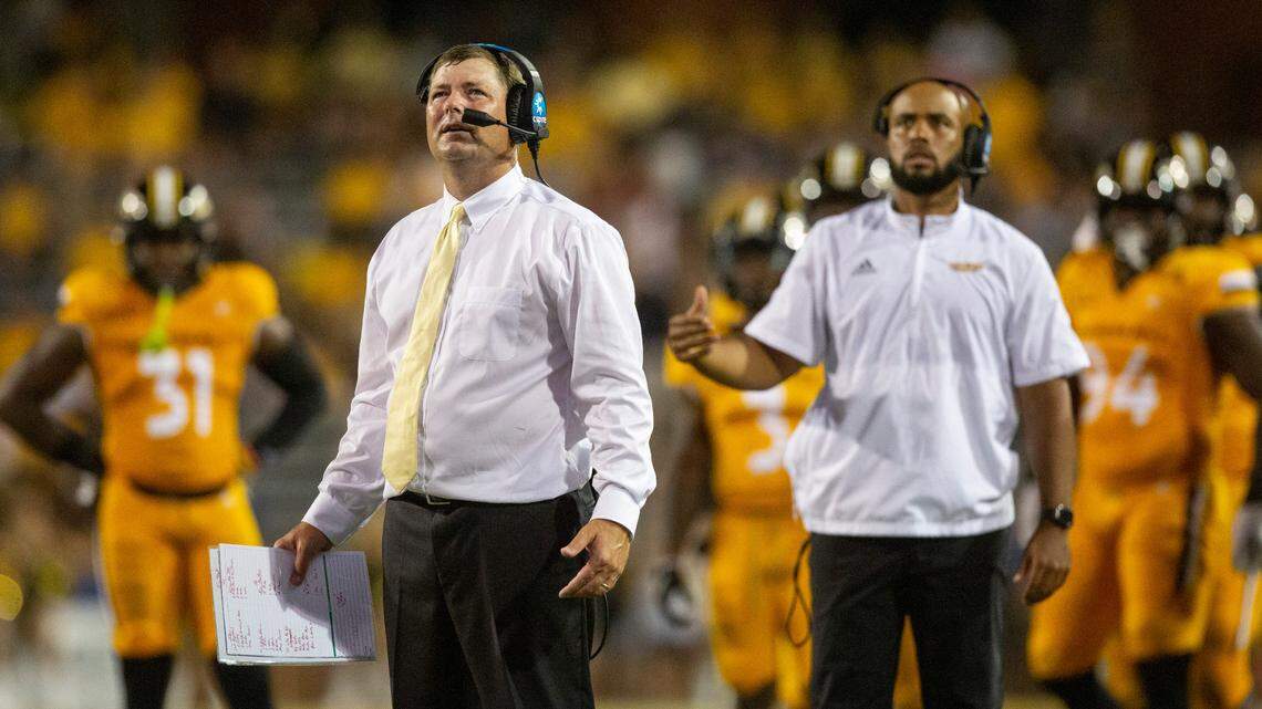 Southern Miss football stays close early, but offense struggles in road loss at Miami