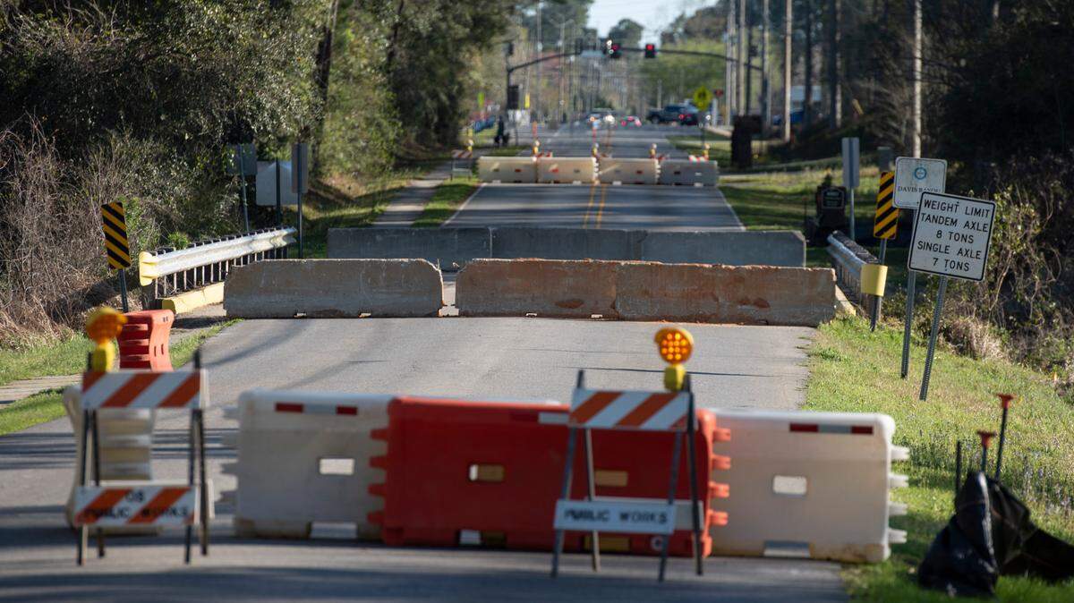 Barricades block off a bridge on Hanshaw Road in Ocean Springs on Monday, March 17, 2025, as the bridge is closed for safety reasons.