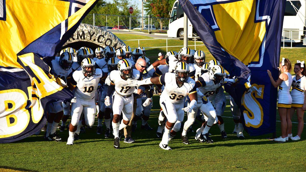 COURTESY MGCCC 
 With the MACJC South already locked up, the Gulf Coast Bulldogs went on the road to Wesson and lost in overtime at Copiah-Lincoln.