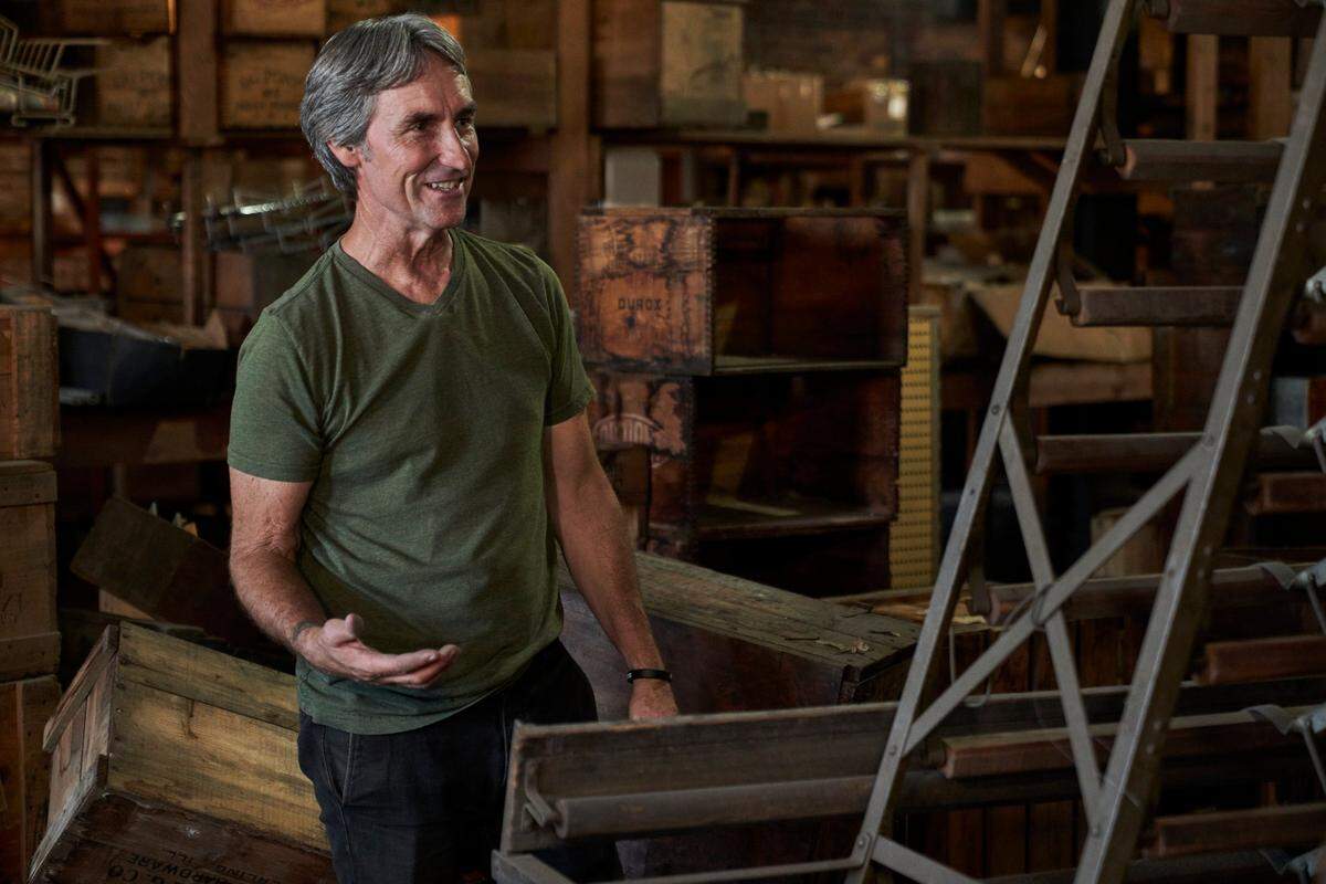 Mike Wolfe, star of American Pickers on the History Channel, will be coming to Mississippi to look for antiques and collectibles.