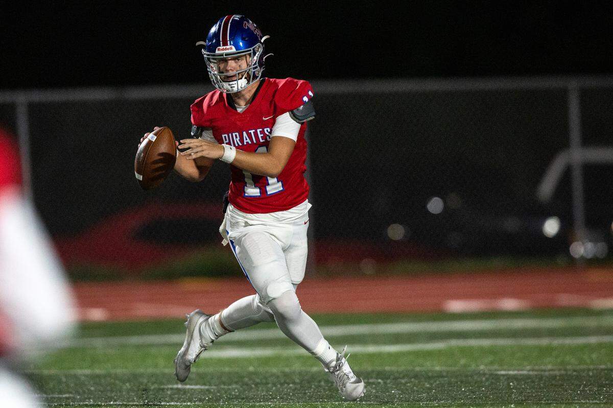 Pass Christian quarterback Ladd Scriber prepares to throw a pass during a game against Moss Point at Pass Christian High School in Pass Christian on Friday, Oct. 13, 2023.