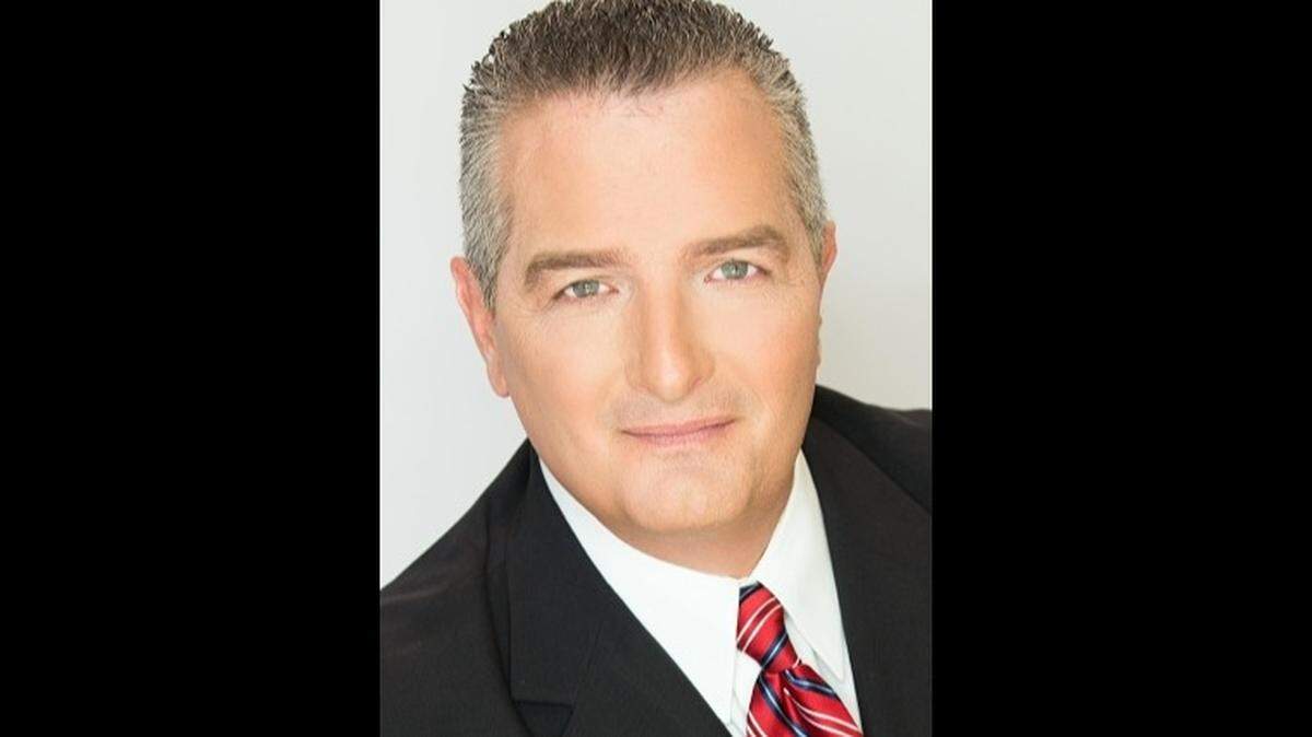 Charleston, South Carolina TV anchor Dean Stephens is retiring after 31 years, WCIV reported Tuesday.