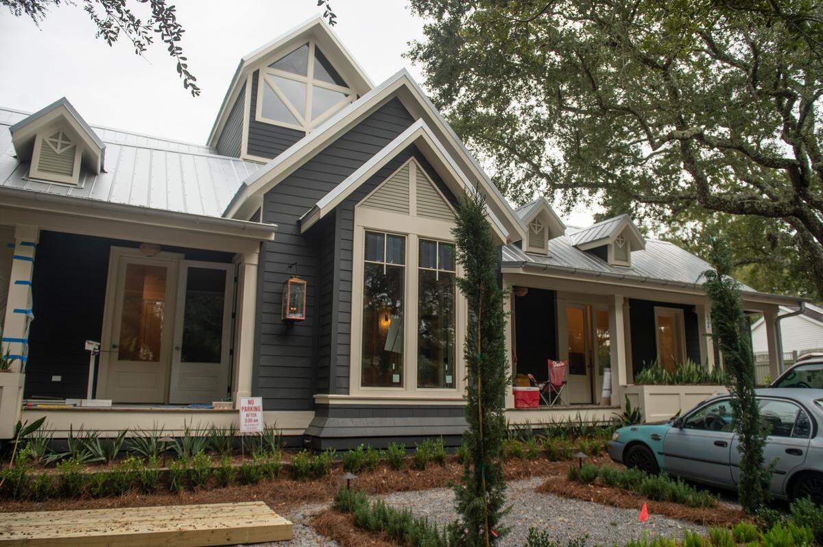 The Springs Hotel in Ocean Springs takes home the Editor’s Pick for best new hotel in Mississippi. It is becoming part of an art district in the downtown.