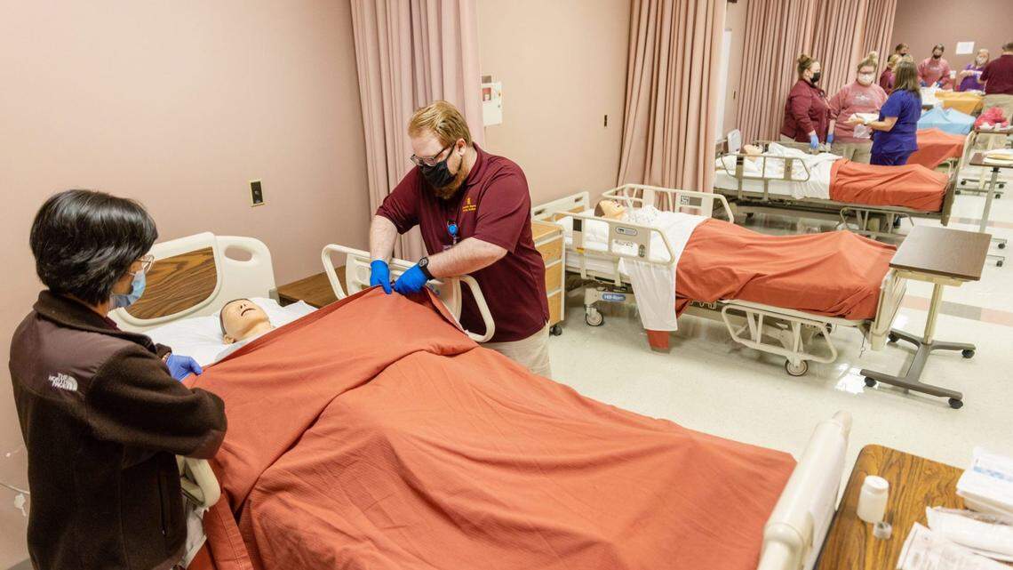 Thousands of MS nursing school applicants rejected each year as faculty shortage grows