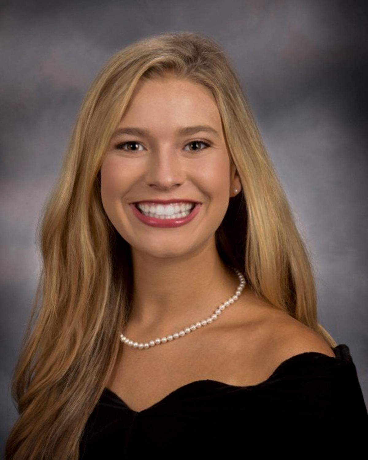 Gulfport HS Valedictorian Sherry Diamond