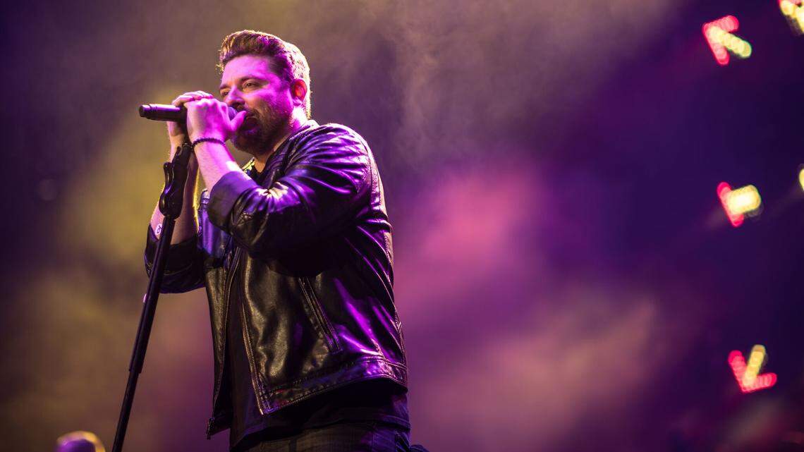 Chris Young rocked the Coast “harder than a downtown band.” Were you there?
