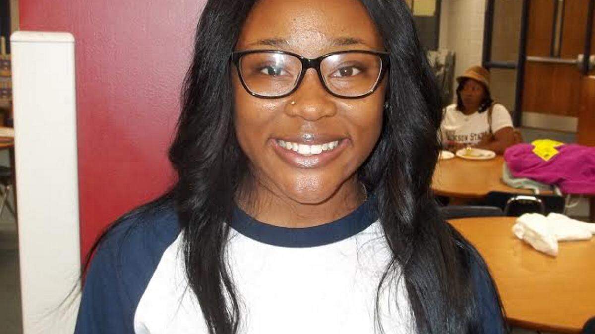 VETO ROLEY/SPECIAL TO THE SUN HERALD 
 Moss Point's Jalicia Hughes.