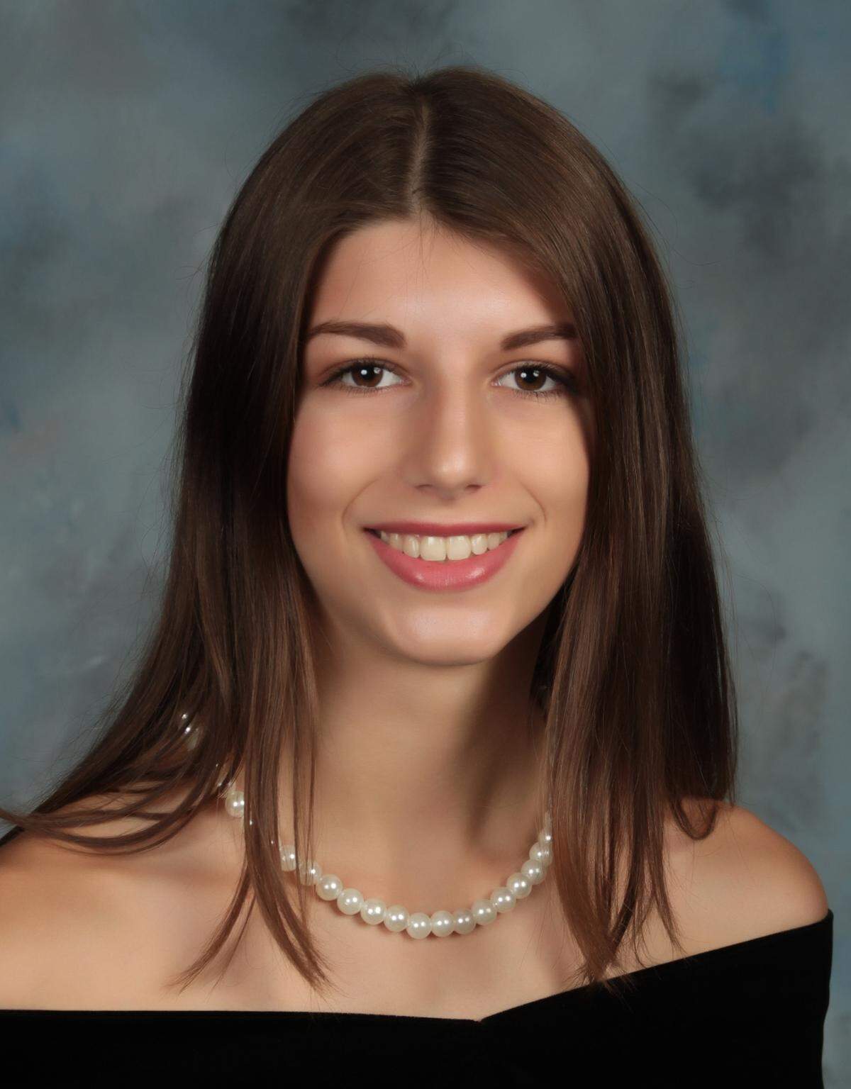 Long Beach High School Valedictorian Katie Lynn Baker